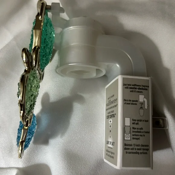 Gold Turtle Wallflower Plug with Blue and Green Accents - Picture 3 of 7